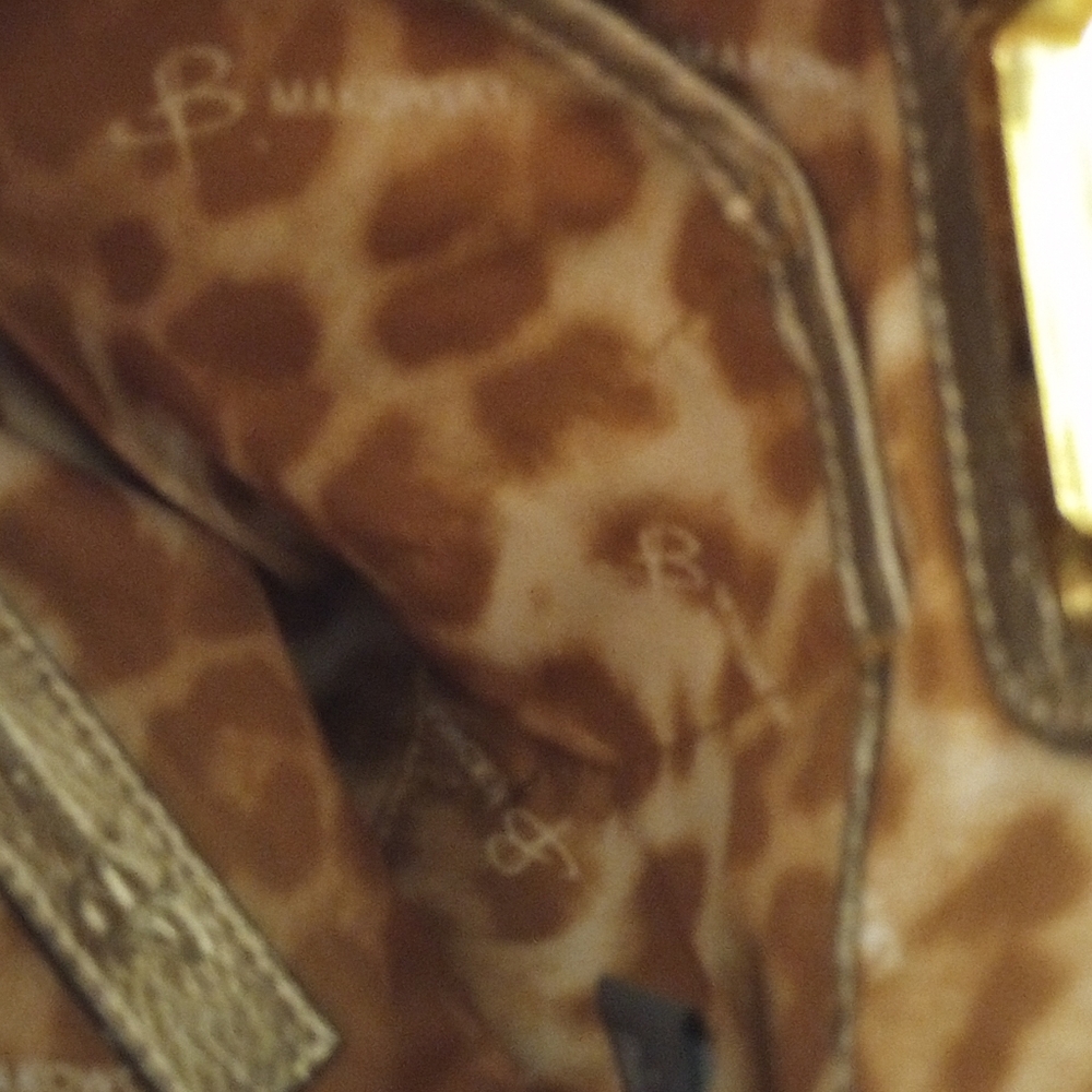B Makowsky Gold Tone Leather Bag - Picture 15 of 17